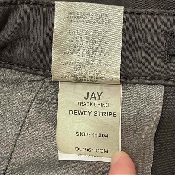 New DL1961 Jay Track Chino Size 38 Color Brown - Picture 7 of 7